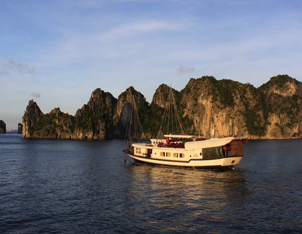 Prince Junk Cruise 4 Days