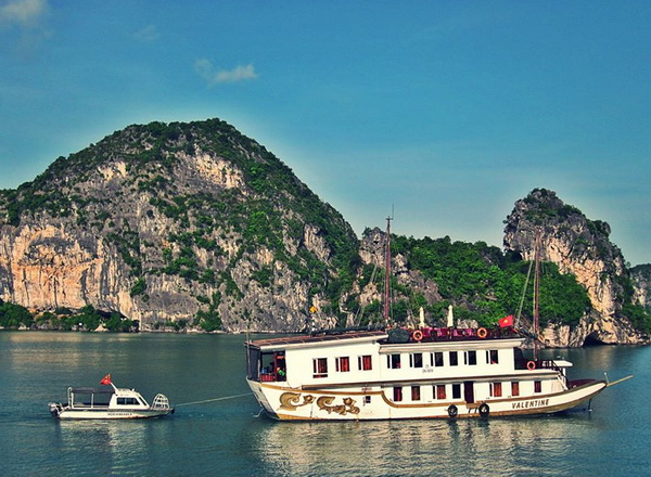 Valentine Cruise 03 days