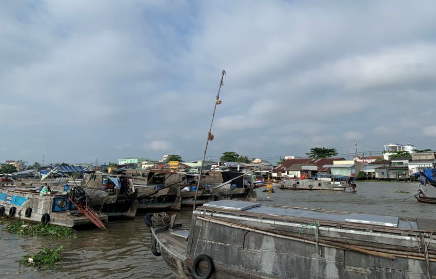 Cai Rang Floating market in Can Tho, Mekong Delta