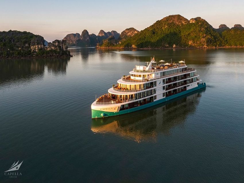 Capella Cruise in Lan Ha Bay