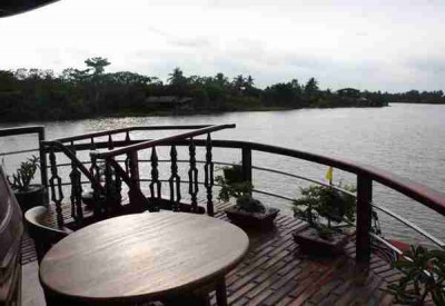  ?? Douce Mekong Cruise