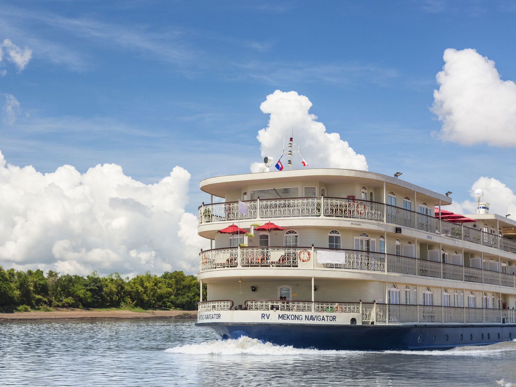 Navigator Cruise in Mekong River