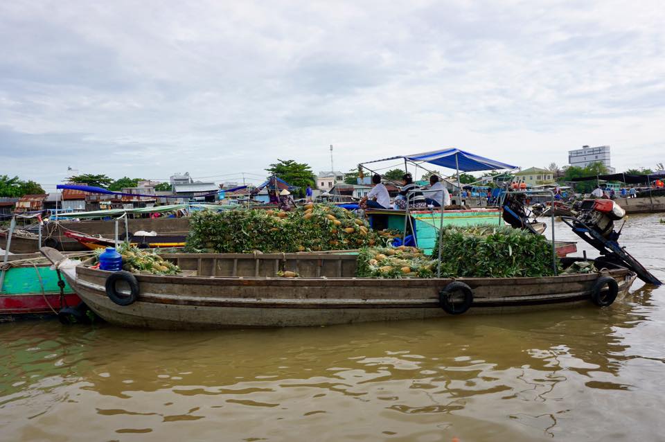 Cai Rang Floating market Can Tho