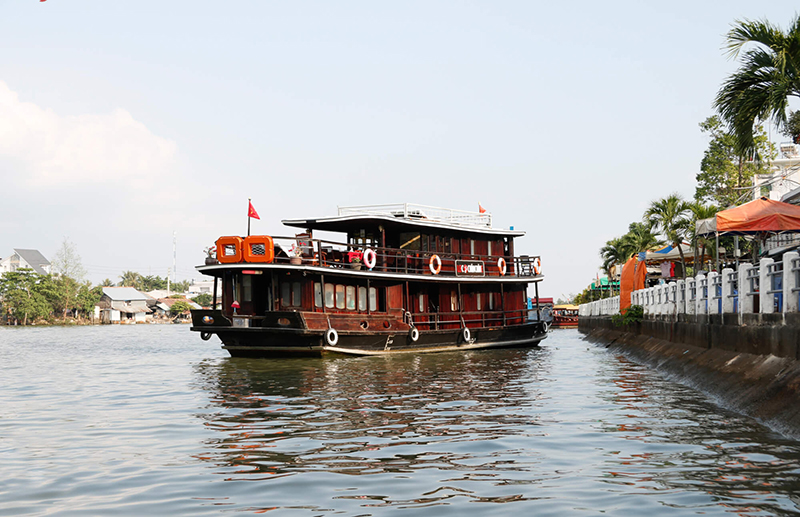 Douce Mekong Cruise