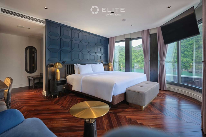 Elite Executive Suite - Private Large Terrace & Ocean View Bathtub>
