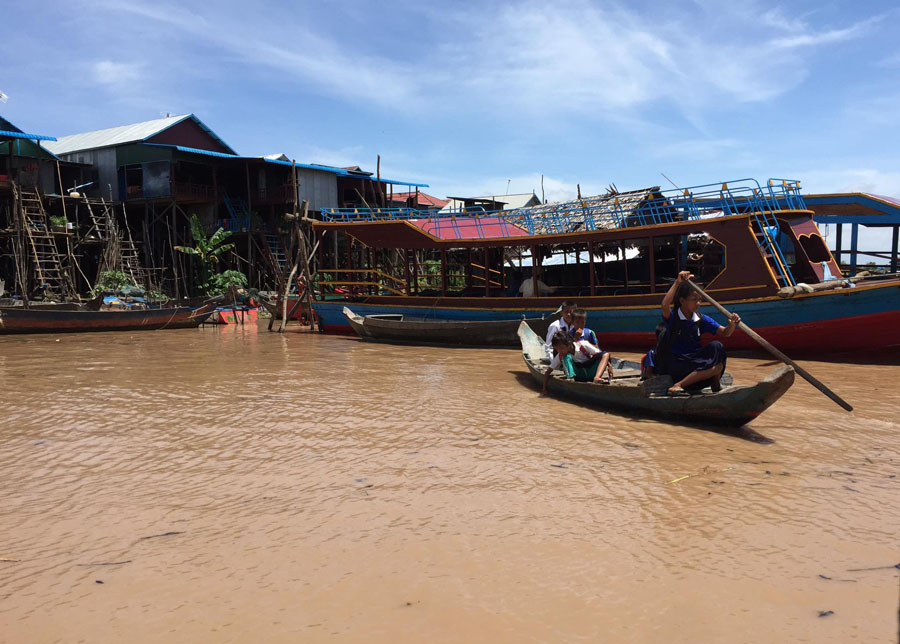 Kompong Floating village in Siem Reap