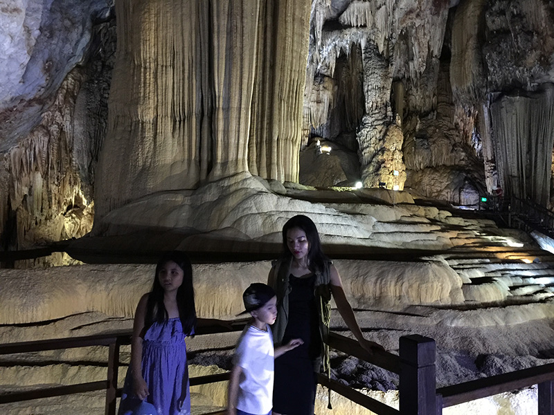 Paradise Cave - Thien Duong Cave