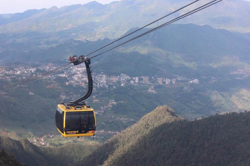 Cable Car to Fansipan Peak