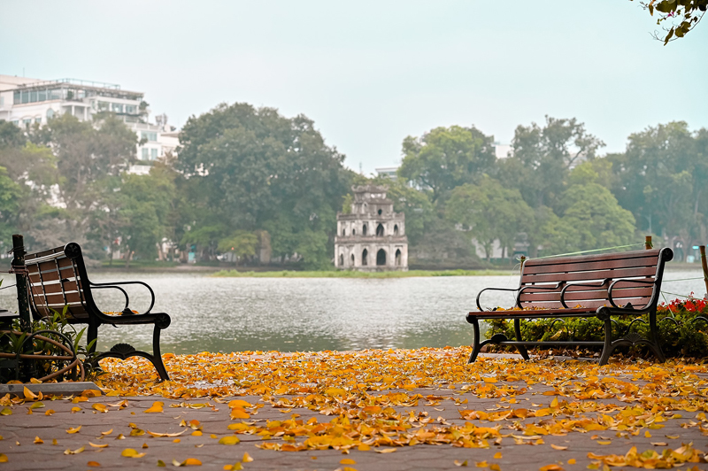 Hoan Kiem Lake