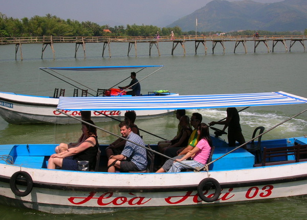 Nha Trang Cai River Cruise