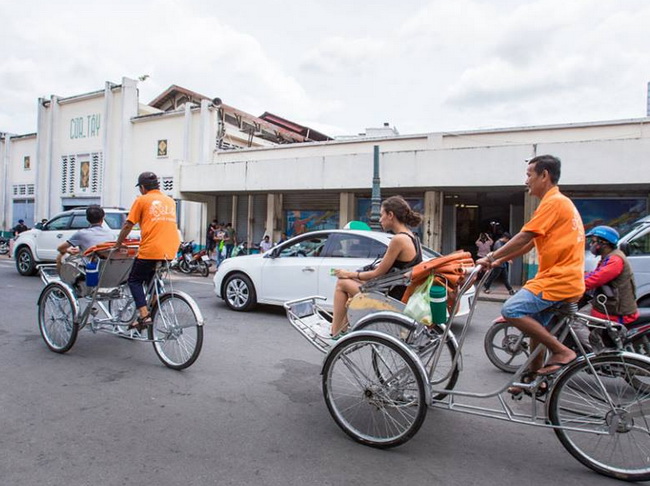 Sai Gon Street Food Tour by Cyclo