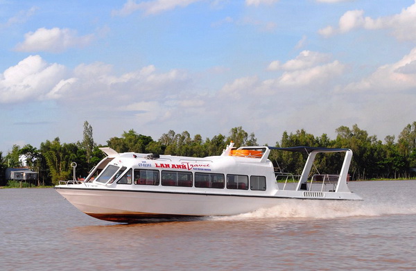 Along Mekong Delta to Cambodia