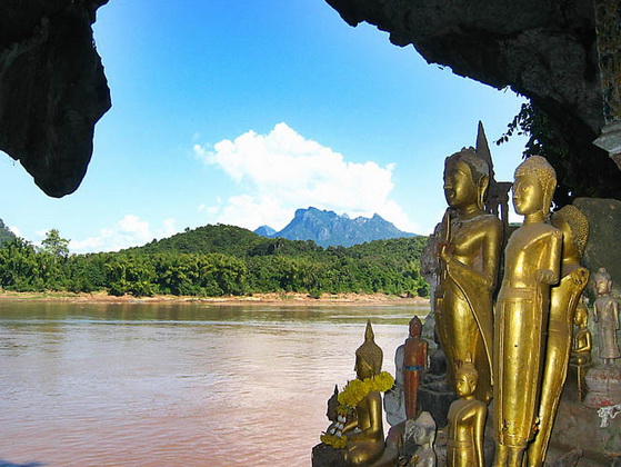 Laos at a Glimpse 5 Days