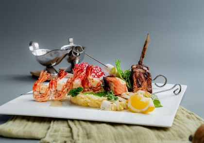 Aura Restaurant & Lounge