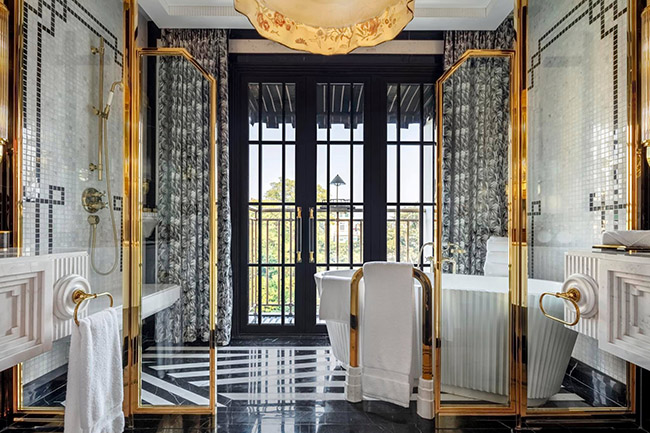 Capella Hotel